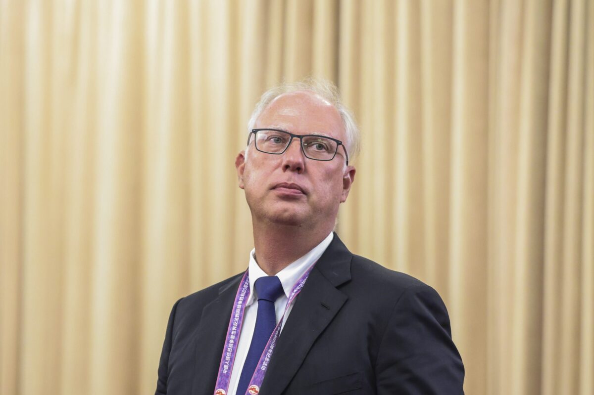 Οι «εποικοδομητικές» συνομιλίες Ρωσίας – ΗΠΑ στο Μαϊάμι θα συνεχιστούν σήμερα, λέει με τον Ρώσο απεσταλμένος Ντμίτριεφ