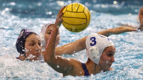 “Περίπατος” και πρόκριση στην οκτάδα για τον Εθνικό