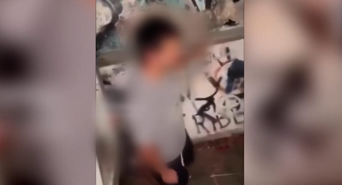 Εξάρθρωση κυκλώματος ναρκωτικών: Ακόμη και την ώρα του μαθήματος οι διακινητές απειλούσαν «βαποράκια» – Ντοκουμέντο του ΕΡΤnews