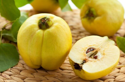 Αυτό είναι το φρούτο που θα σου εξαφανίσει τη ναυτία