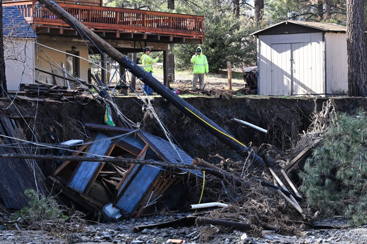 Νέα ισχυρή καταιγίδα πλήττει τη Νότια Καλιφόρνια: Κίνδυνος πλημμυρών – Χιλιάδες κάτοικοι χωρίς ρεύμα