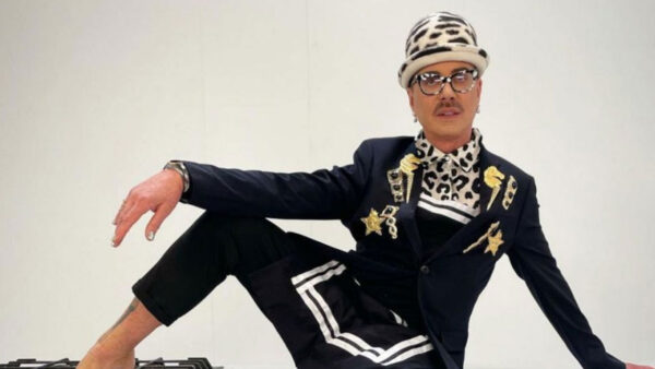 «Με πλήγωσαν, αλλά εξελίχθηκα»: Όσα αποκαλύπτει ο Λάκης Γαβαλάς