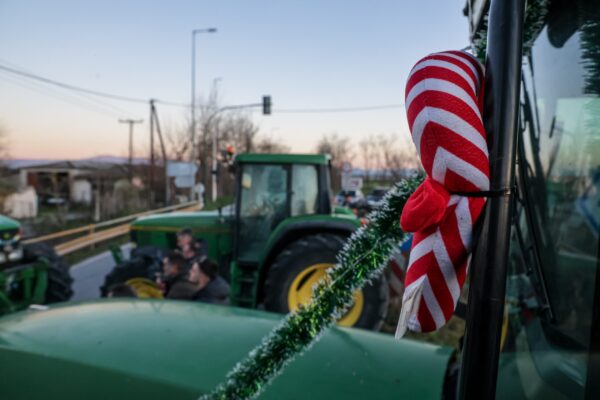 Πρωτοχρονιά δίπλα στα τρακτέρ για τους αγρότες και προετοιμασίες για την πανελλαδική σύσκεψη των Μαλγάρων