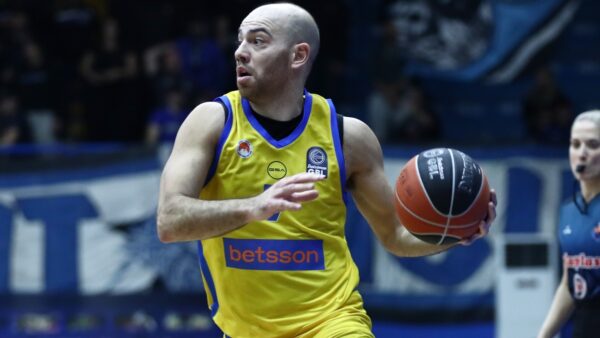 Μουράτος: «Δύσκολη έδρα το Ιβανώφειο, ανεβαίνουμε στη Θεσσαλονίκη για τη νίκη»