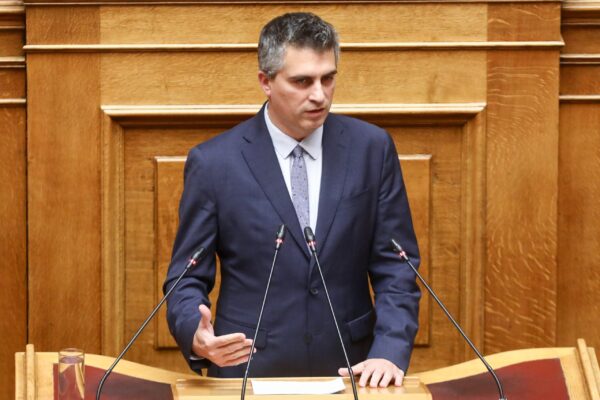 Χρ. Δήμας: Αποκαταστάθηκε το τεχνικό πρόβλημα στις συχνότητες – Δεν επηρέασε την ασφάλεια των πτήσεων