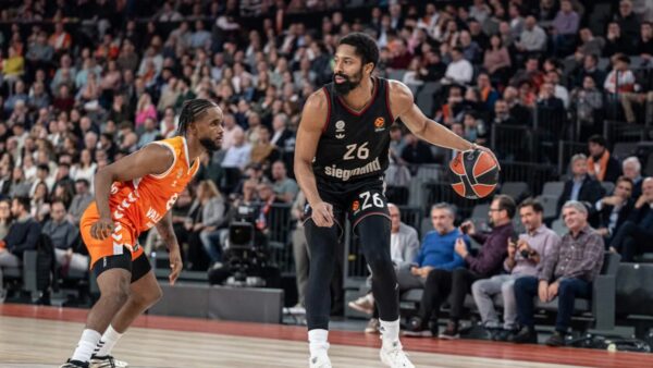 Τέλος από την Μπάγερν ο Ντίνγουιντι