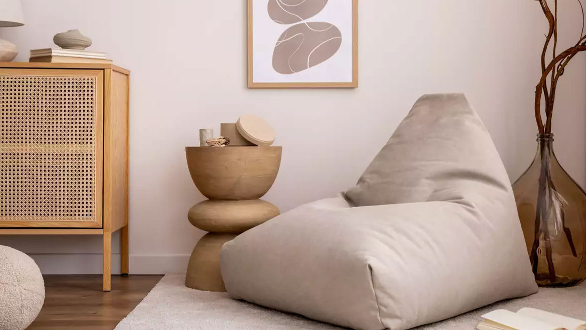Το πουφ που θα απογειώσει το σαλόνι σου