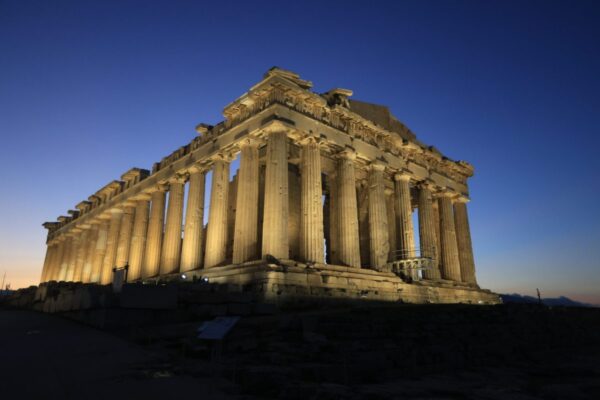 Νέες πολιτιστικές και εκπαιδευτικές υποδομές δίπλα στην Ακρόπολη: επανάχρηση Αρεοπαγίτου και ανάδειξη Βύρωνος