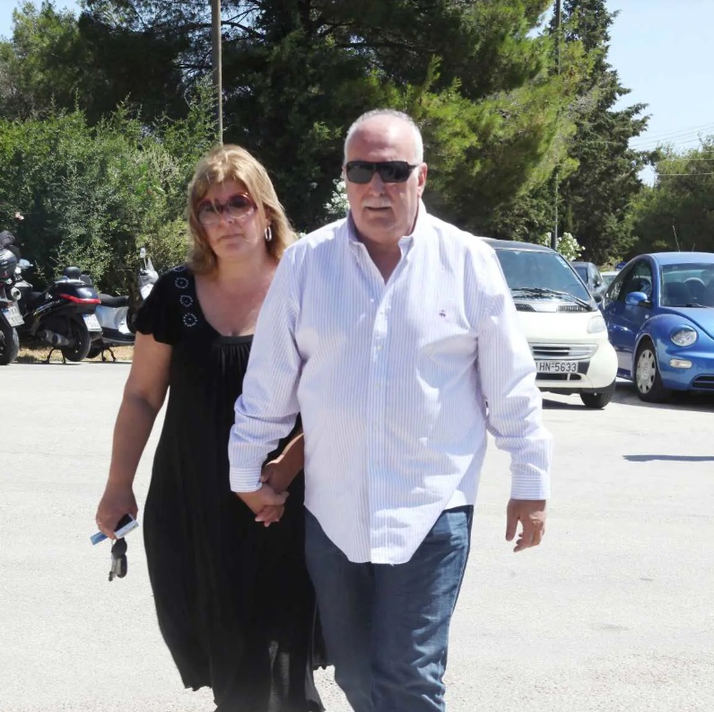 Τίνα Παπαδέλη: Ποια είναι η σύζυγος του Γιώργου Παπαδάκη – Το «άγνωστο» παρελθόν της