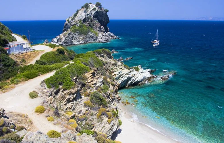 Η Σκόπελος στην κορυφή των προορισμών της Ευρώπης με κινηματογραφική λάμψη για τους Γερμανούς