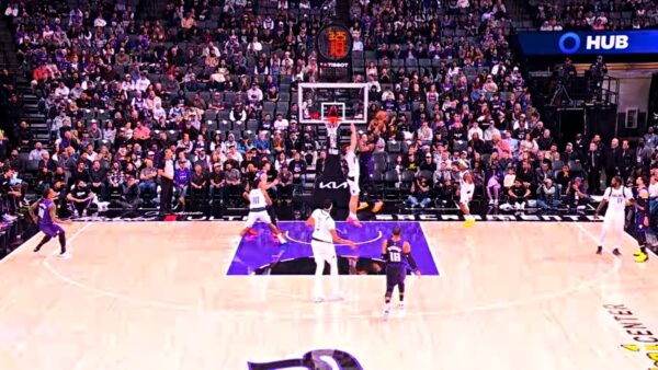 Ο Πρέσιους Ατσιούα έβαλε σε πόστερ τον Κούπερ Φλαγκ (vid)