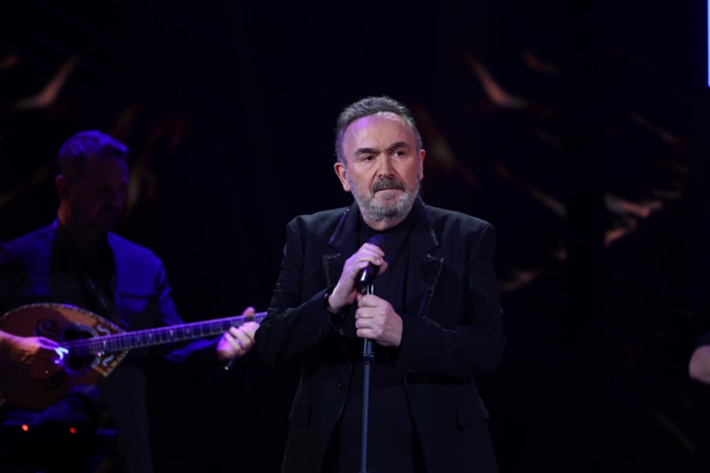 Σταμάτης Γονίδης: Αποκλειστικά πλάνα από το video clip του νέου του τραγουδιού