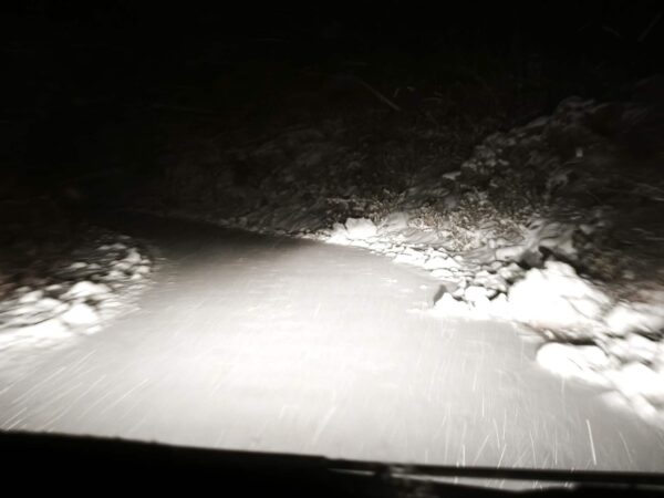 Θυελλώδεις άνεμοι, ισχυρές χιονοπτώσεις και σοβαρές ζημιές από την κακοκαιρία στην Ήπειρο