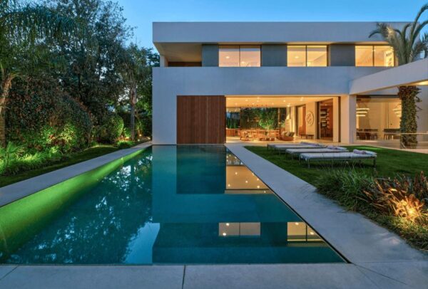 πολυτελή ακίνητα