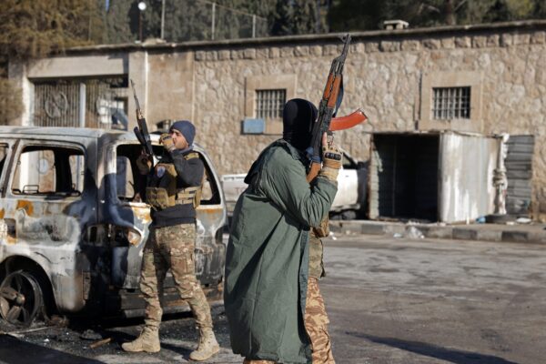 Για υποστήριξη από την Τουρκία των στρατιωτικών επιθέσεων της Συρίας εναντίον τους κάνουν λόγο οι Κούρδοι