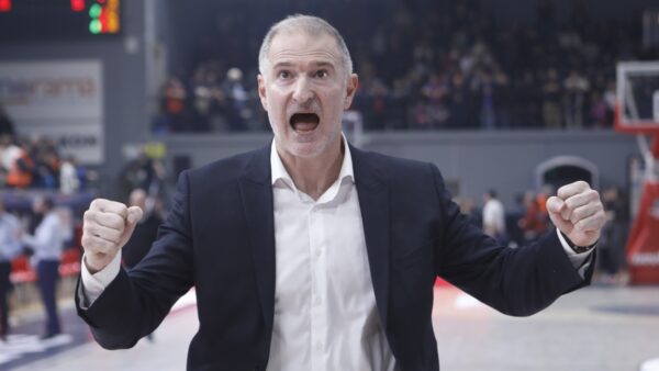 Μάρκοβιτς στην ΕΡΤ: «Σημαντική νίκη, να μάθουμε να ζούμε με αυτή την πίεση» (vid)