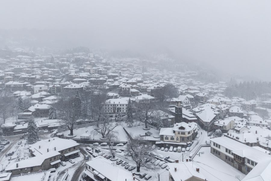 Καιρός: Σε εξέλιξη από τα βόρεια η πολική εισβολή – Η ραγδαία πτώση της θερμοκρασίας «υπόσχεται» παγετό