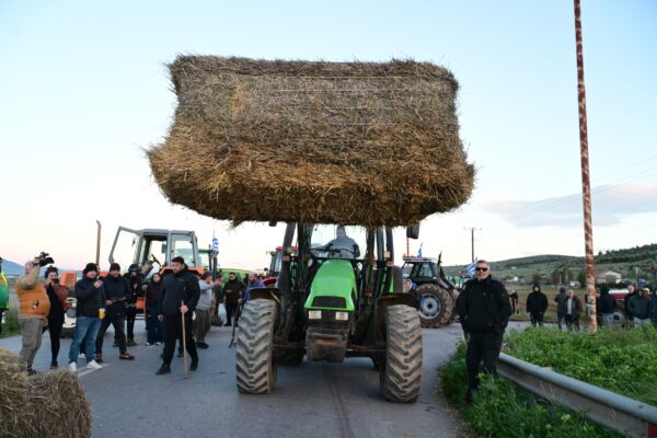 Τα αιτήματα των αγροτών και οι «κόκκινες γραμμές» της κυβέρνησης