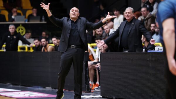 Σεγκούρα στην ΕΡΤ: «Περήφανος για τους παίκτες μου, πάλεψαν όσο μπορούσαν» (vid)