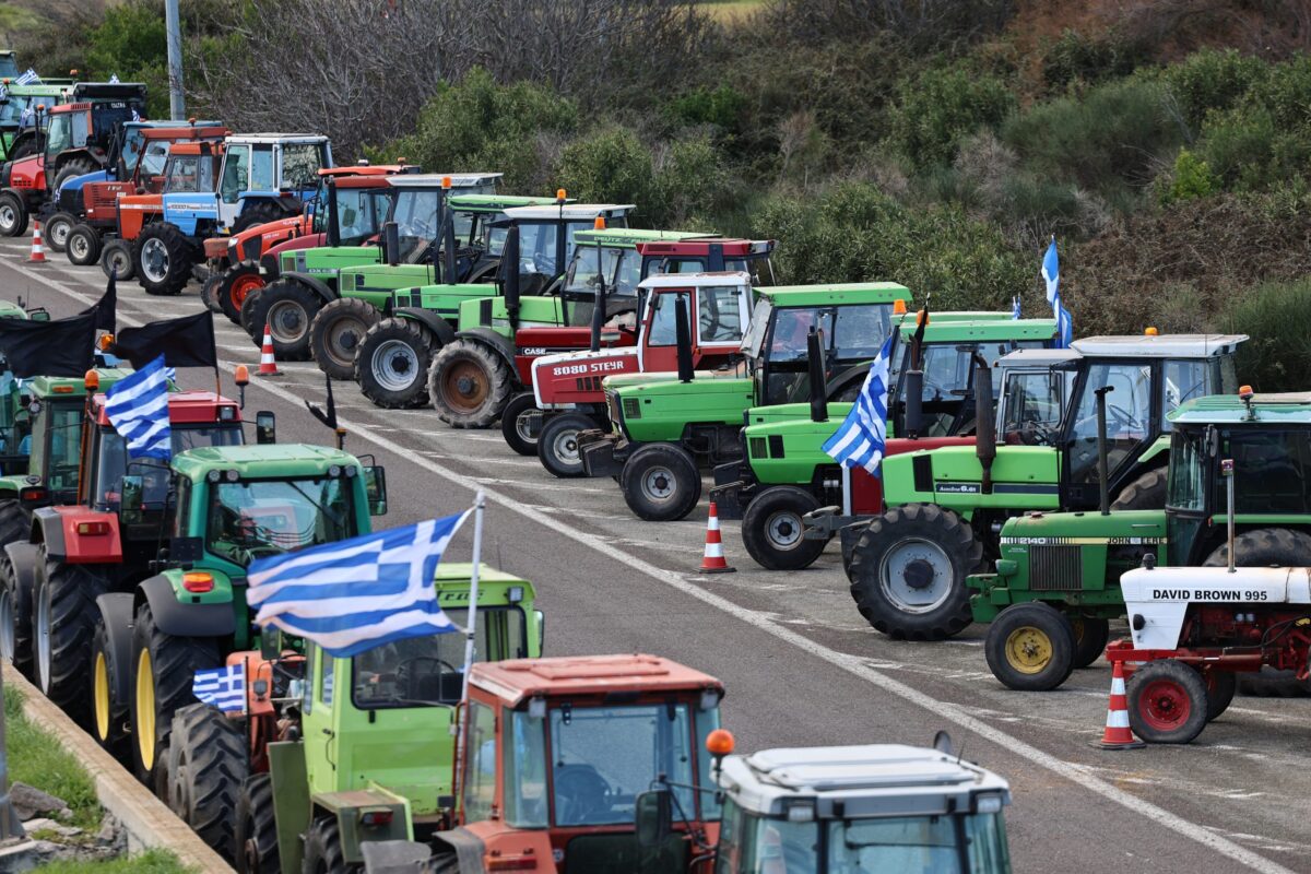 Με δύο επιτροπές την Τρίτη οι αγρότες στο Μαξίμου – Στο τραπέζι Mercosur, ρεύμα και πετρέλαιο
