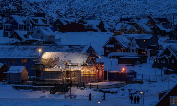 Η Ευρώπη τρέμει την κατάρρευση του ΝΑΤΟ και θέλει συμφωνία για τη Γροιλανδία – Τίποτα λιγότερο από τον έλεγχό της δεν είναι αποδεκτό, διαμηνύει ο Τραμπ