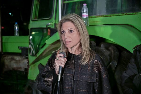 Νέα δημοσκόπηση με ερώτημα για το κόμμα Καρυστιανού – Αιχμηρή κριτική από κυβέρνηση και αντιπολίτευση