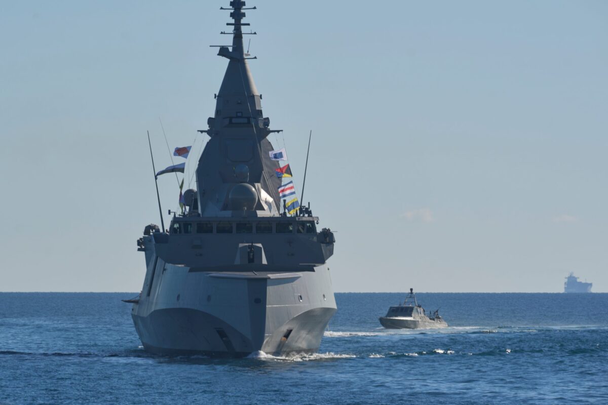 Η οπλική υπεροχή της φρεγάτας «Κίμων» – Κινητό στρατηγείο που αποτελεί τον «ψηφιακό θόλο» της Ελλάδας στην Ανατολική Μεσόγειο