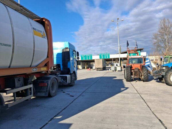 Προμαχώνας: Οι εκπρόσωποι του μπλόκου στη συνάντηση με τον πρωθυπουργό