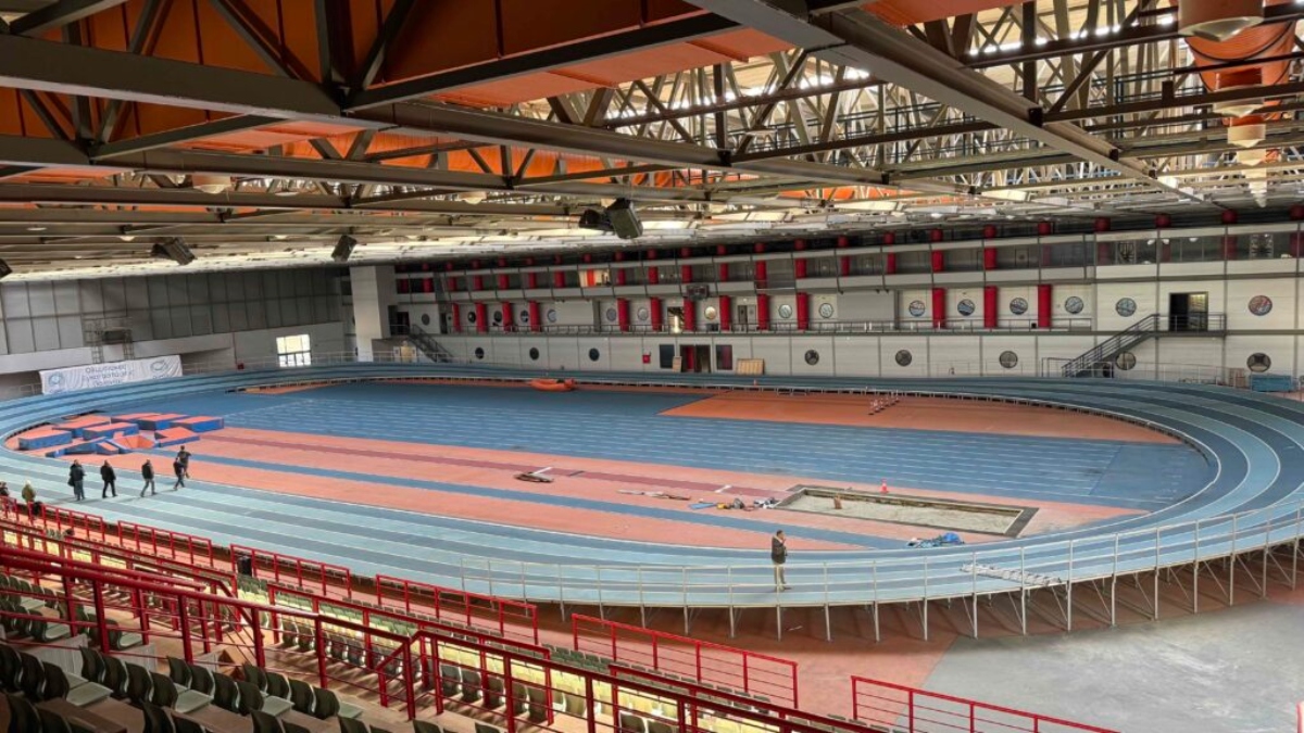 Στην τελική ευθεία οι προετοιμασίες στο κλειστό της Παιανίας