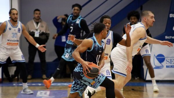 Σπουδαίο “διπλό” του Κολοσσού στη Μύκονο