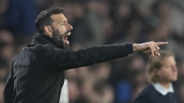 Στο τεχνικό επιτελείο της Εθνικής Ολλανδίας ο Φαν Νίστελροϊ