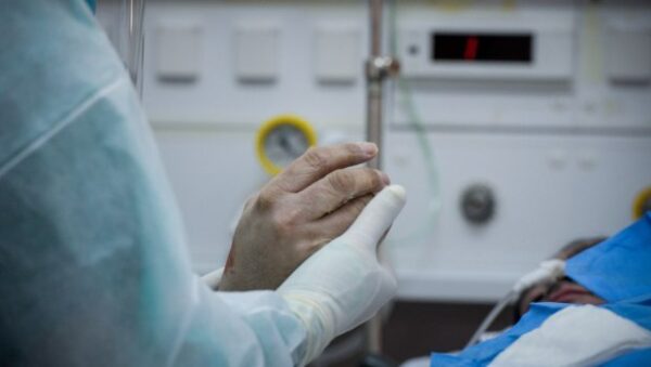 Γρίπη: Καλπάζει η μεταδοτικότητα- ασθμαίνοντας ακολούθησε ο εμβολιασμός