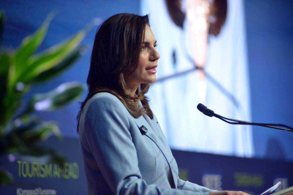 «Το 2026, οι αεροπορικές συνδέσεις μεταξύ Γαλλίας και Ελλάδας θα πολλαπλασιαστούν και θα επεκταθούν» δηλώνει η Όλγα Κεφαλογιάννη στη Le Figaro