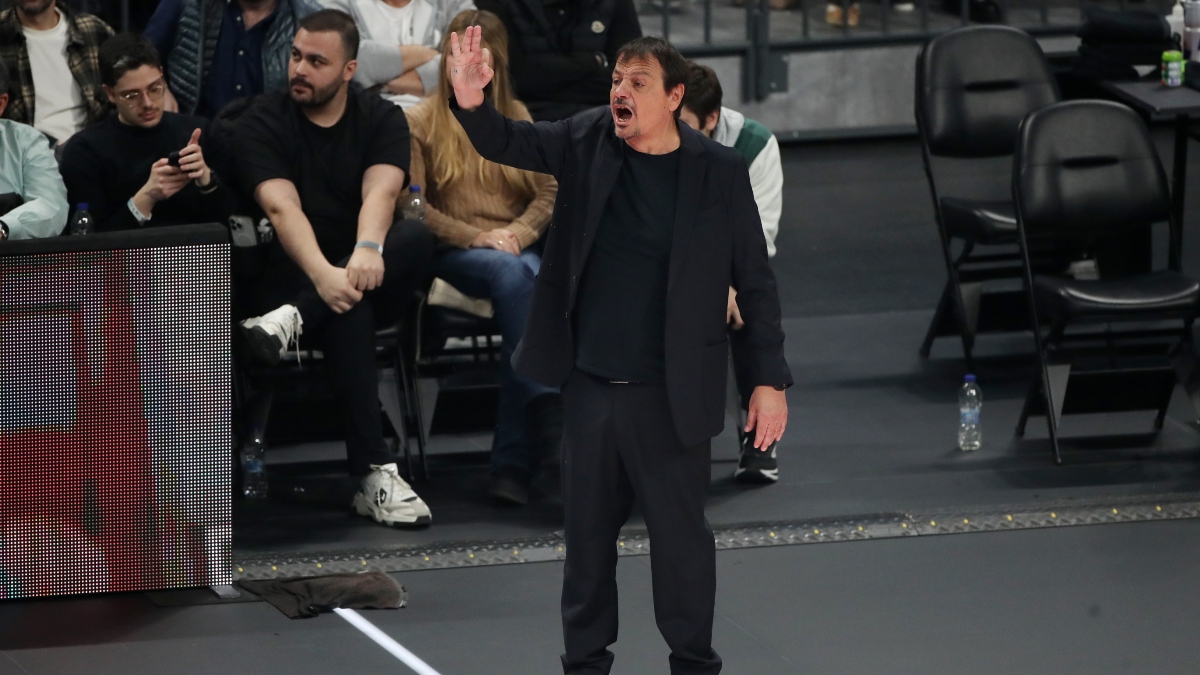 Αταμάν: «Τολιόπουλος και Σαμοντούροφ έδειξαν σήμερα ότι είναι έτοιμοι για τη Euroleague»