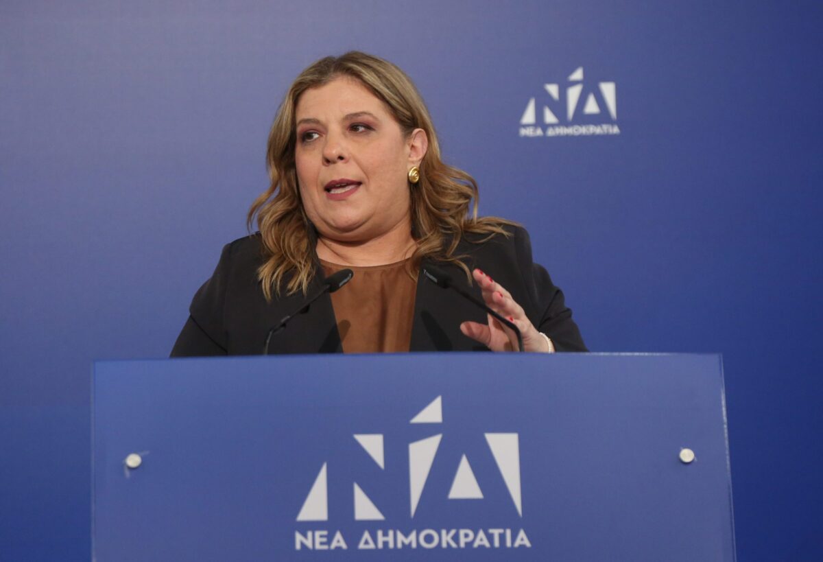 Αγωγή για προσβολή προσωπικότητας εναντίον της Ζ. Κωνσταντοπούλου κατέθεσε η Μ. Συρεγγέλα