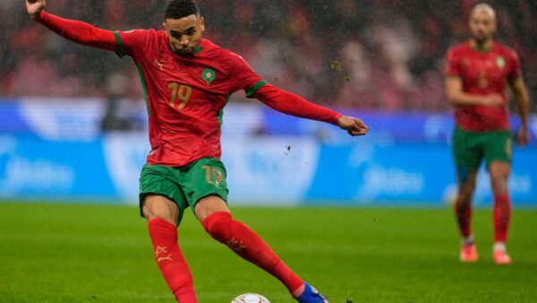 Μια ανάσα από Εν Νεσίρι η Γιουβέντους