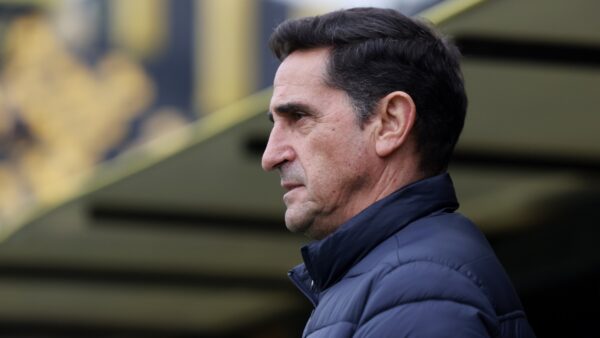 Χιμένεθ: «Απαγορεύεται να είμαστε τόσο αθώοι και αφελείς»