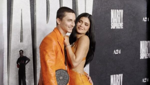 Η Κάιλι, ο έρωτας και το Όσκαρ – Μπορεί ο Τιμοτέ Σαλαμέ να σπάσει την «κατάρα» των Καρντάσιαν;