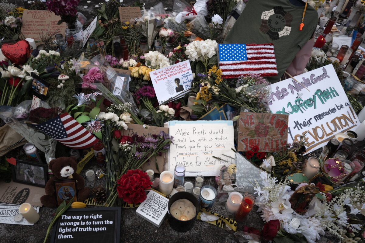 ΗΠΑ: Πένθος και οργή στη Μινεάπολη μετά τους δύο θανάτους πολιτών από σφαίρες της ICE