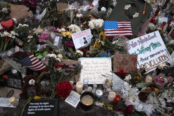 ΗΠΑ: Πένθος και οργή στη Μινεάπολη μετά τους δύο θανάτους πολιτών από σφαίρες της ICE