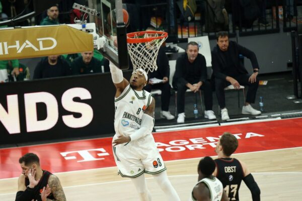 Επέστρεψε ο Γιουρτσέβεν, άρρωστος ο Χολμς