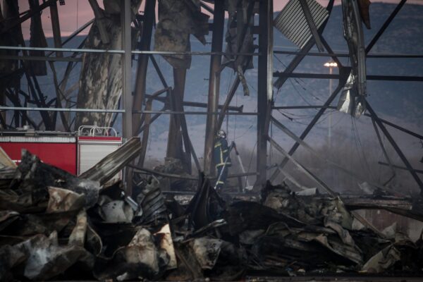 Η υπόγεια «ωρολογιακή βόμβα» στη «Βιολάντα»: Τα ερωτήματα για παραλείψεις και κενά σε άδειες και ασφάλεια – Σήμερα οι κηδείες των τριών εργατριών