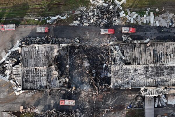 «Ωρολογιακή βόμβα» κάτω από το εργοστάσιο της Βιολάντα: Το «αδήλωτο» υπόγειο, οι ανύπαρκτοι ανιχνευτές και τα νέα στοιχεία για την έκρηξη που έσπειρε τον θάνατο