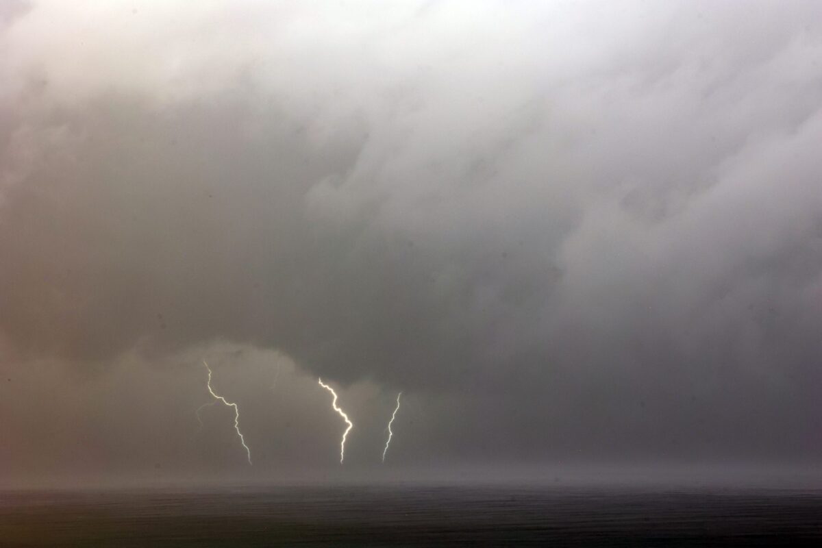 Νέα ραγδαία επιδείνωση του καιρού με επικίνδυνα φαινόμενα σε όλη τη χώρα – Ποια θα είναι η κρίσιμη ημέρα