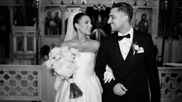Μαριαλένα Ρουμελιώτη & Σάκης Κατσούλης: Δείτε το επίσημο βίντεο του γάμου τους στη Βαρυμπόμπη