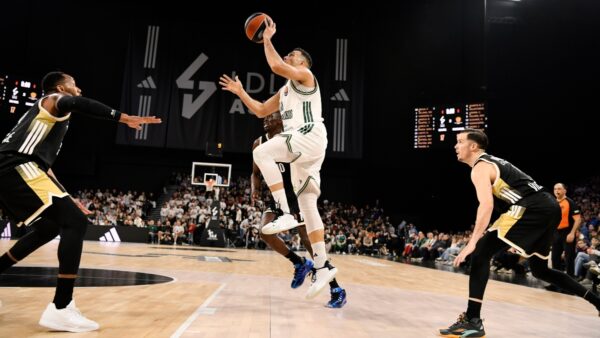 Ο Παναθηναϊκός λύγισε τη Βιλερμπάν με “μαέστρο” Σλούκα