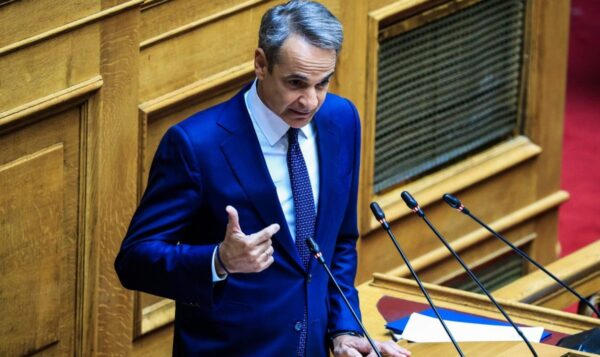 Τη Δευτέρα οι ανακοινώσεις του Κυριάκου Μητσοτάκη για τη συνταγματική αναθεώρηση – Ποια άρθρα θα προτείνει να αλλάξουν