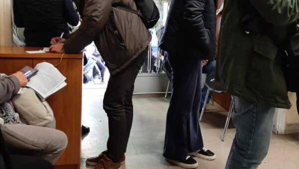 Ουρές στα φαρμακεία του ΕΟΠΥΥ και ανύπαρκτη ανακουφιστική φροντίδα στους ογκολογικούς ασθενείς