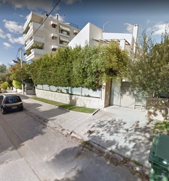 Βασίλης Τσιάρτας: Αυτή είναι η πολυτελής βίλα του βετεράνου άσου των γηπέδων στην Καλογρέζα που βγαίνει αύριο σε πλειστηριασμό!