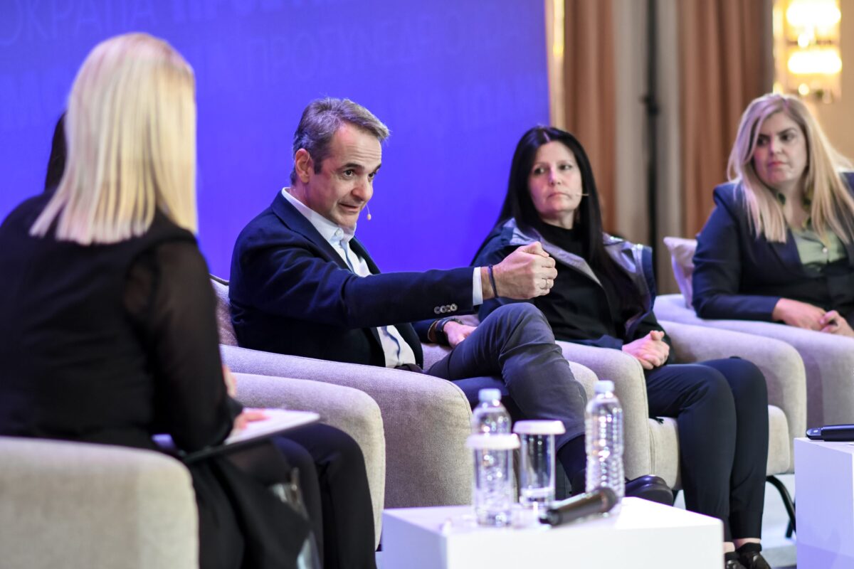 Μητσοτάκης: Η δέσμευσή μας για περισσότερες και καλύτερα αμειβόμενες δουλειές, γίνεται πράξη